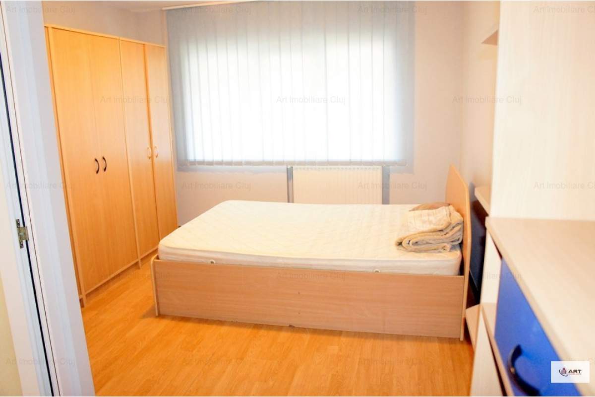 3 camere, (dormitoare), decomandat, mobilat modern, in Zorilor, strada Padurii