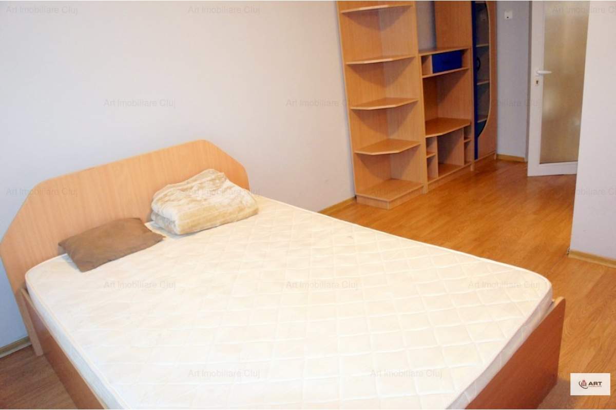 3 camere, (dormitoare), decomandat, mobilat modern, in Zorilor, strada Padurii