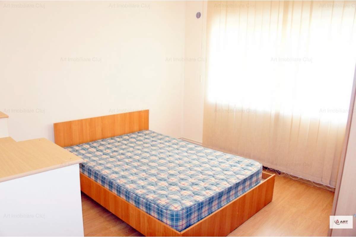 3 camere, (dormitoare), decomandat, mobilat modern, in Zorilor, strada Padurii