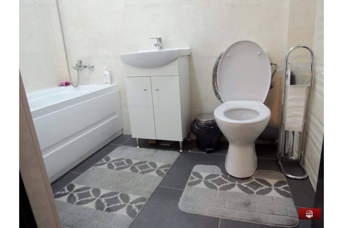 Apartament 1 camera Mobilat si utilat - 200 Euro/luna - IMPECABIL !