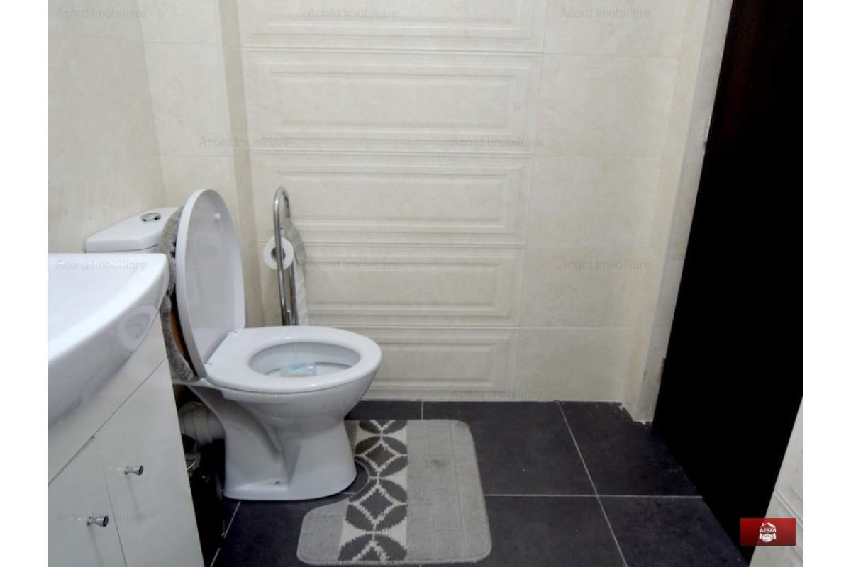 Apartament 1 camera Mobilat si utilat - 200 Euro/luna - IMPECABIL !