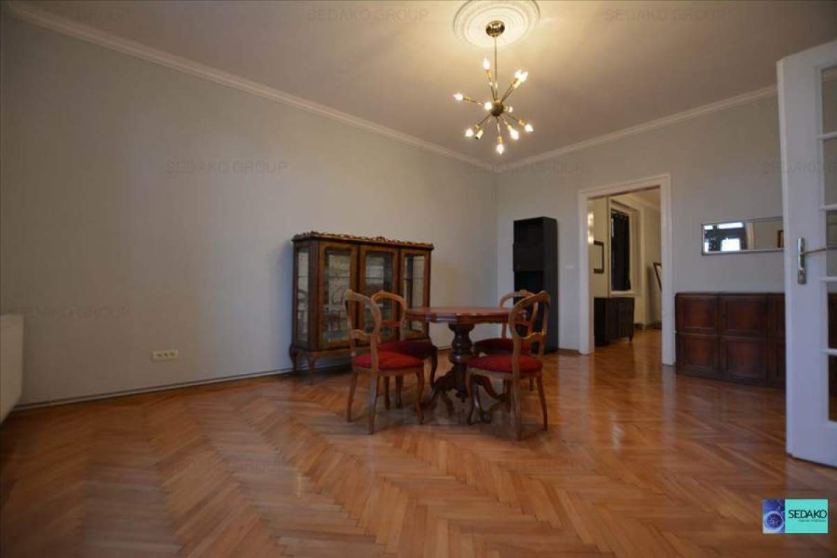  Apartament 140 mp - recent renovat