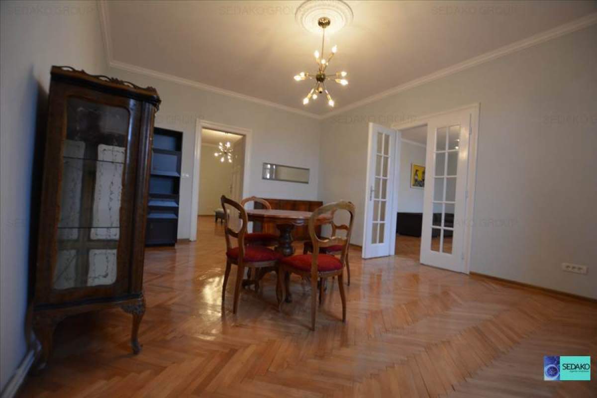  Apartament 140 mp - recent renovat