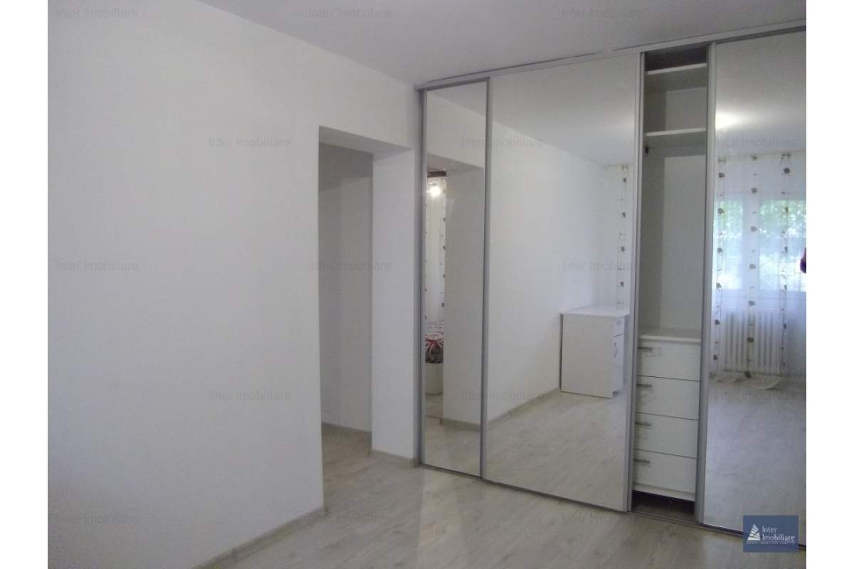  Apartament 2 cam, SD, zona Podu Ros