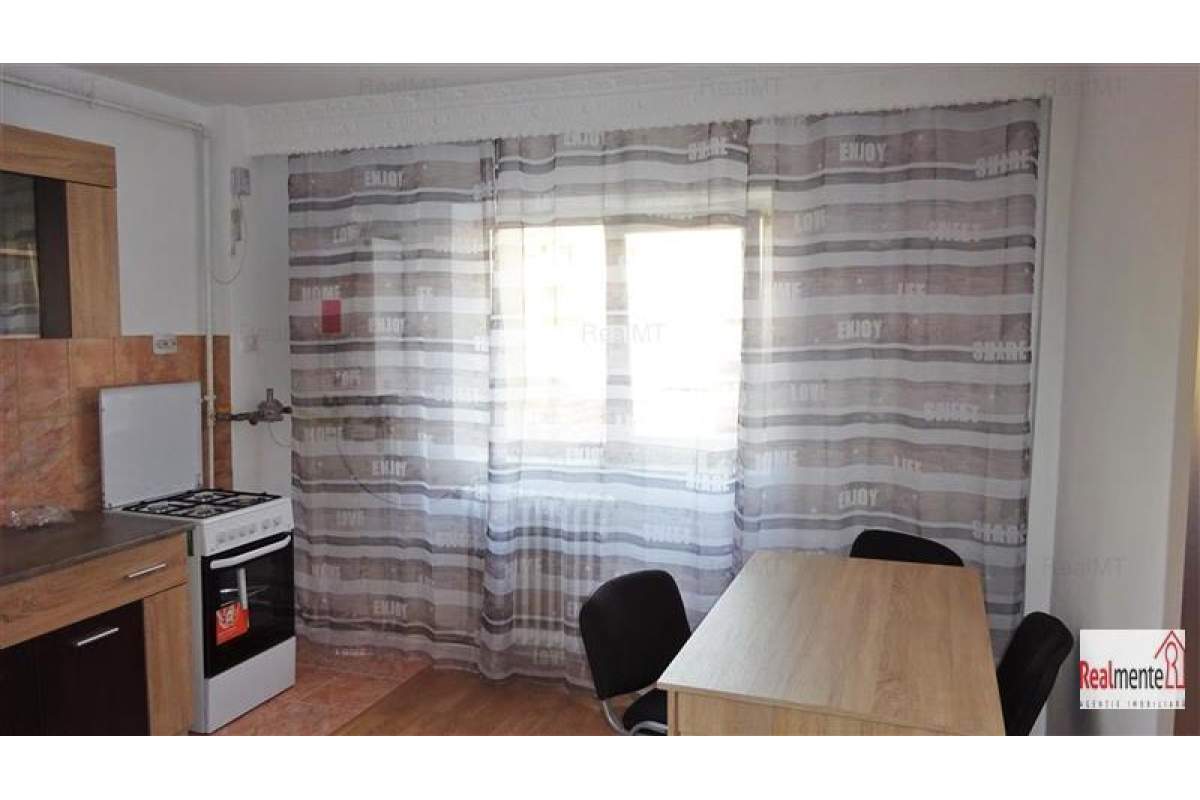  Apartament 2 camere, 60 mp, Cetate, etaj 2