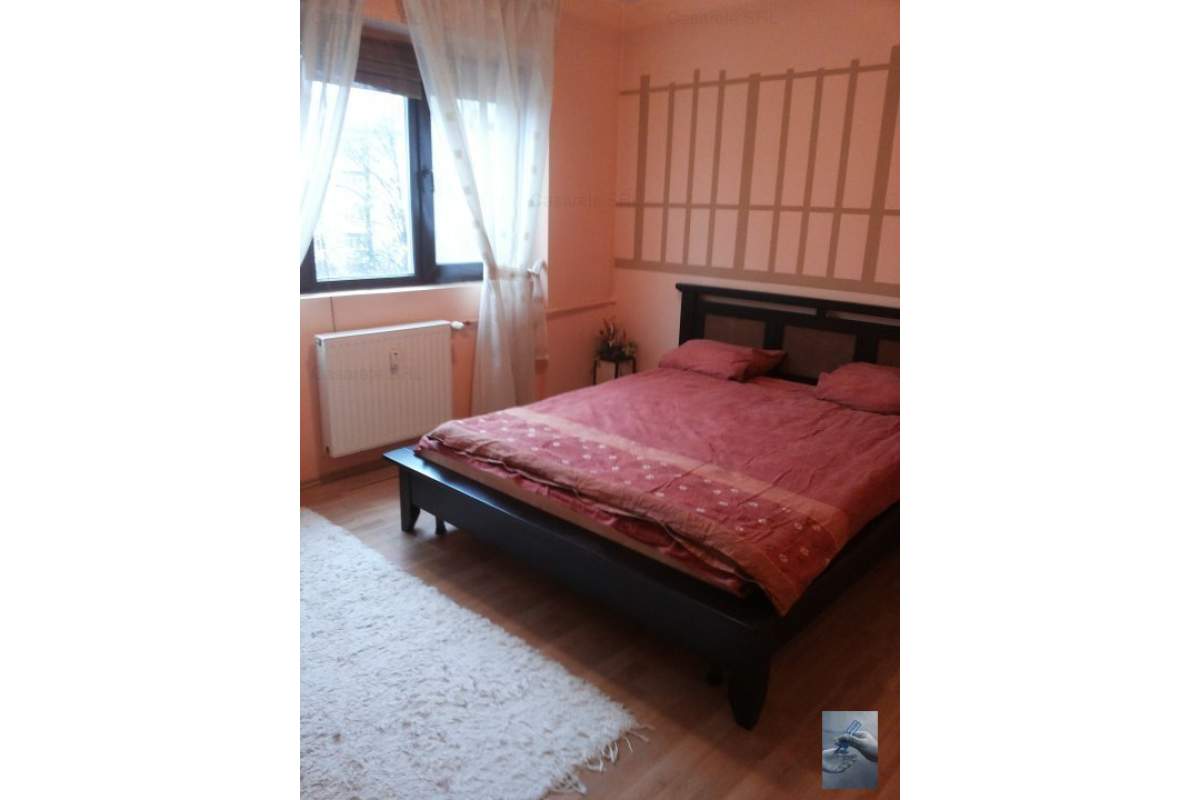  Apartament 2 camere , Central !