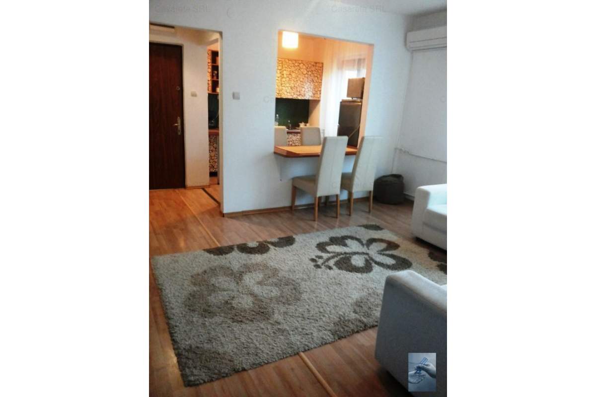  Apartament 2 camere , Central !