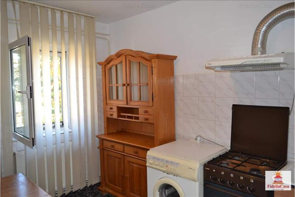 Apartament 2 camere de inchiriat Centru,