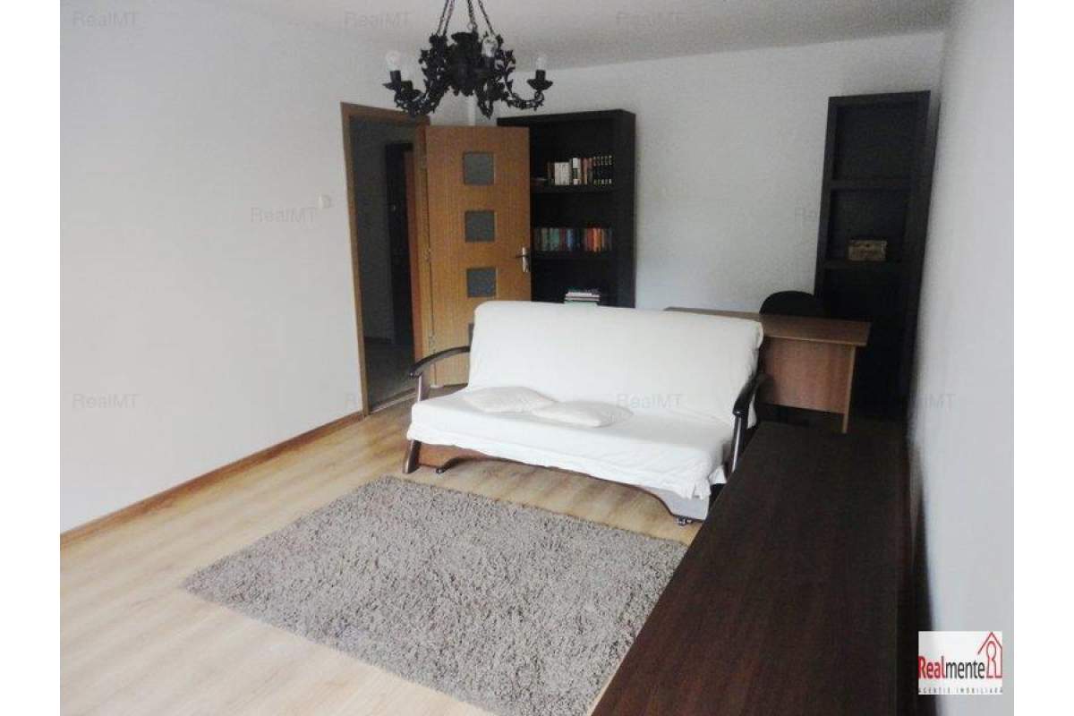 Apartament 2 camere decomandat