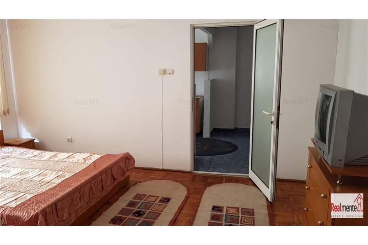  Apartament 2 camere , mobilat