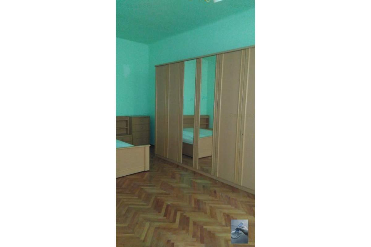  Apartament 2 camere pentru locuit sau birouri !!!