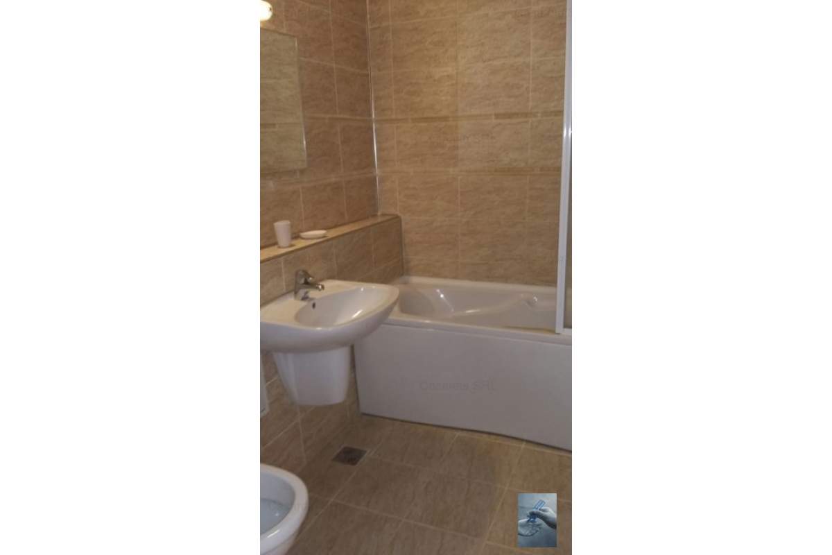  Apartament 2 camere , Subcetate