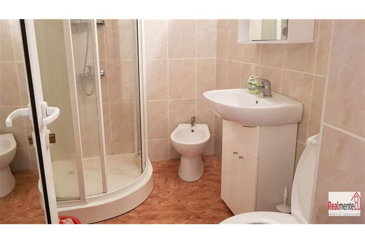  Apartament 2 camere, Tolstoi