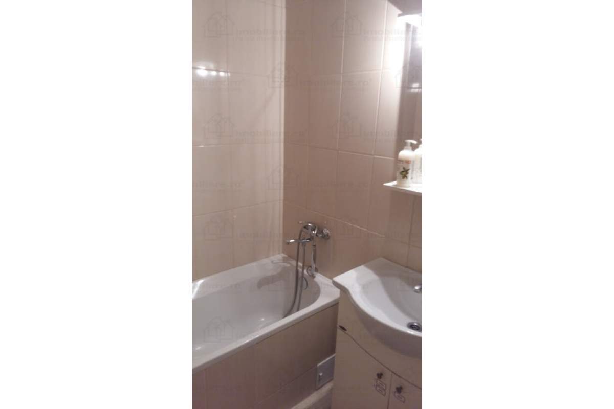 apartament 2 camere vis-a-vis de spitalul judetean