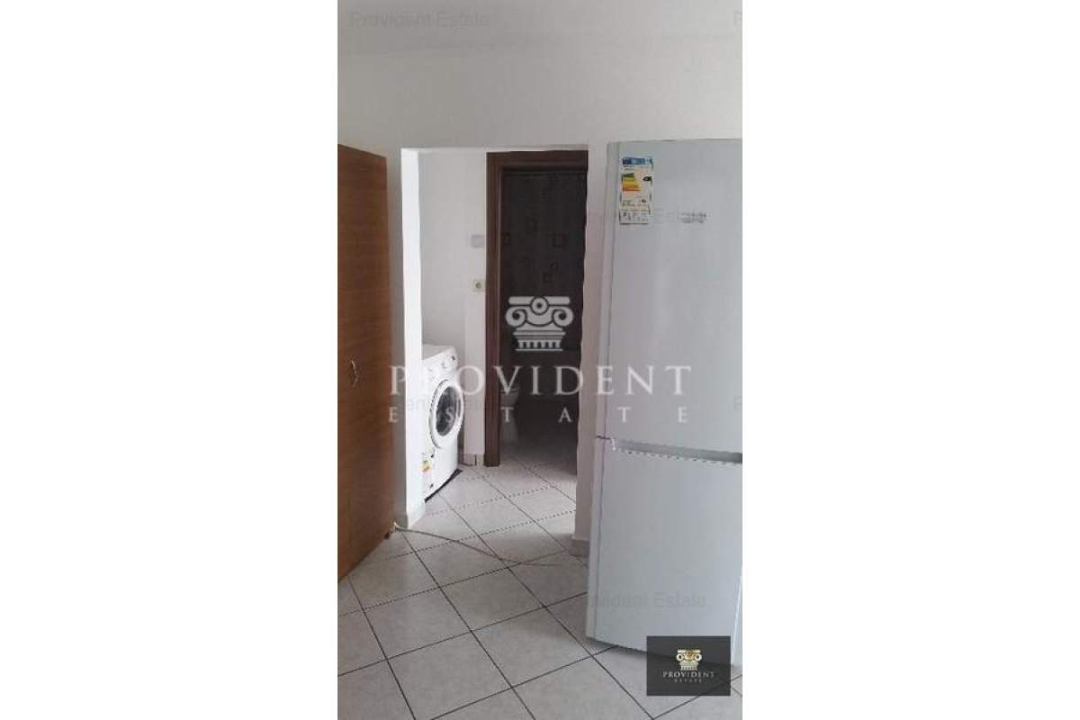  Apartament 2 camere, zona Cetate