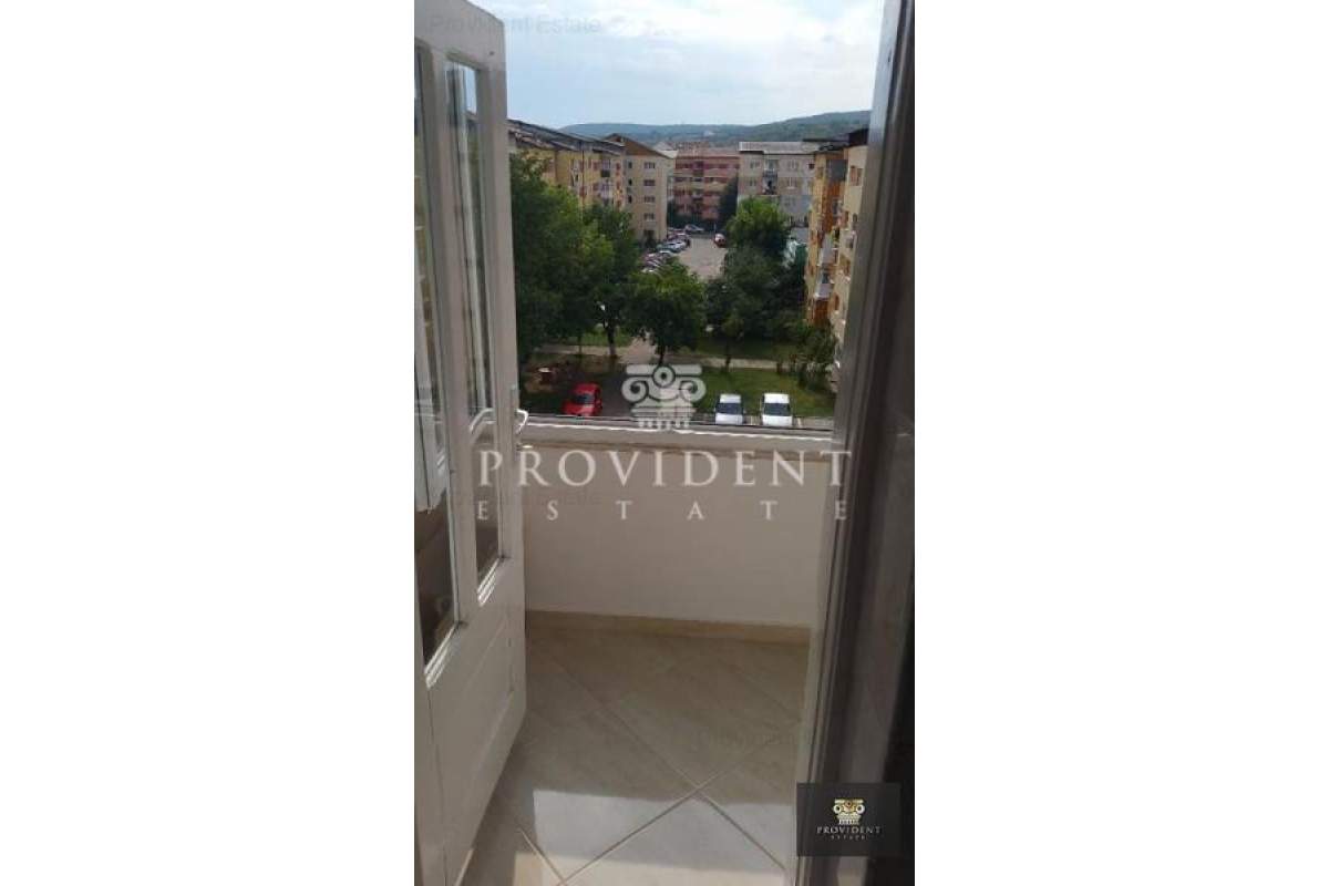  Apartament 2 camere, zona Cetate