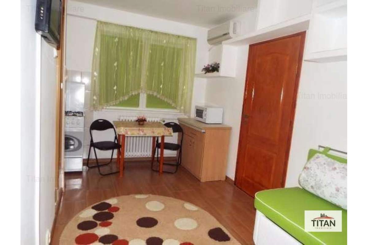  Apartament 2 camre Podul Ros