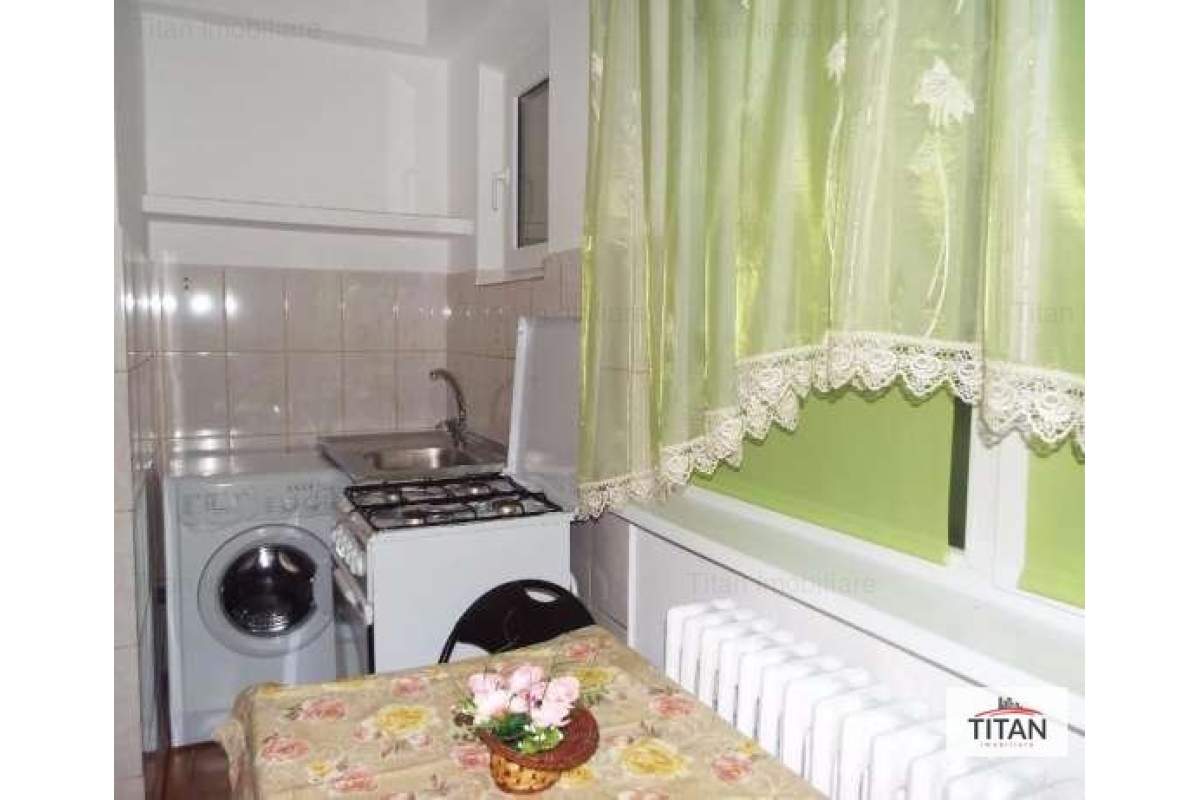  Apartament 2 camre Podul Ros