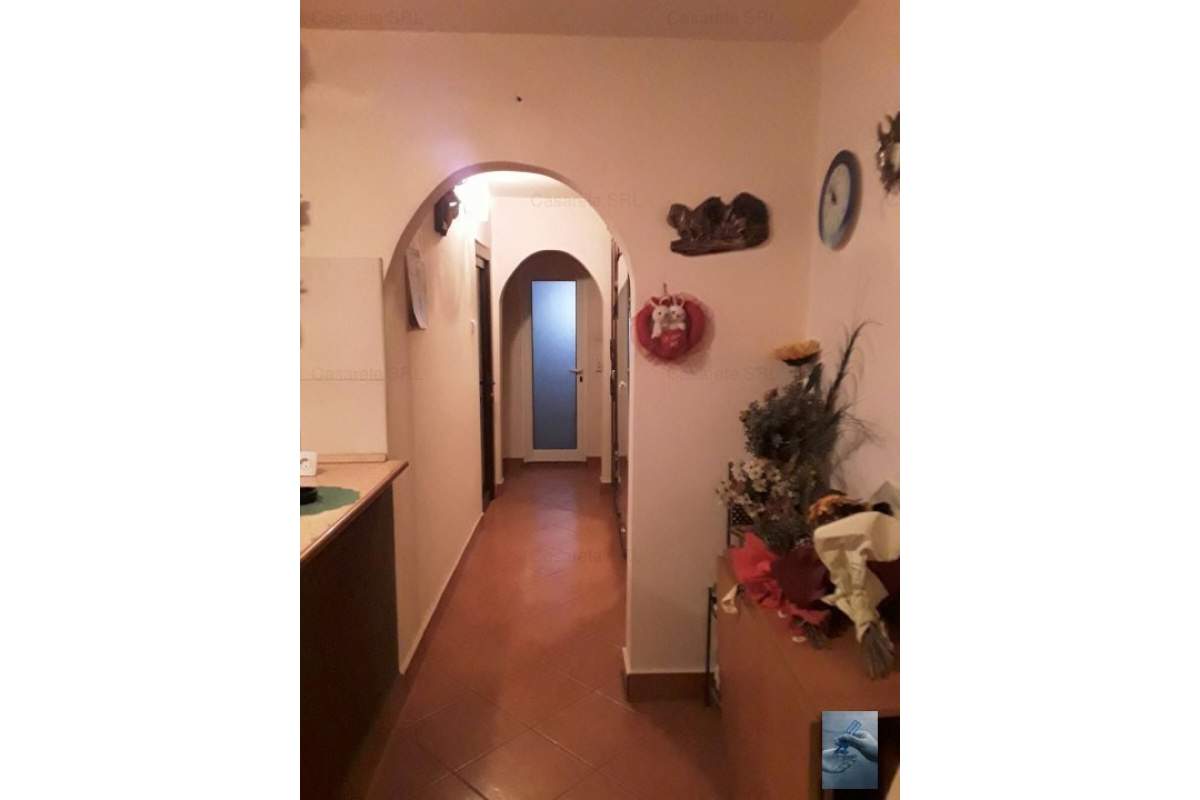  Apartament 3 camere Banu Maracine