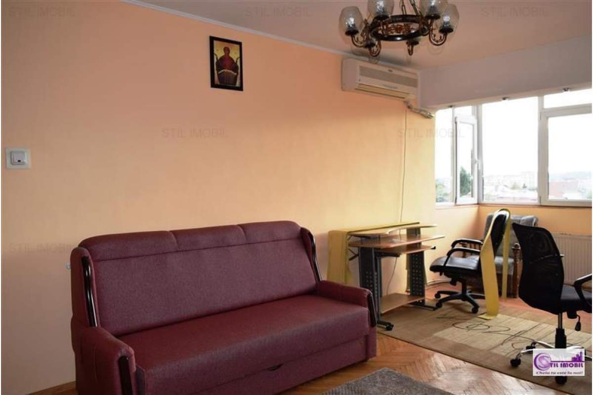  Apartament 3 camere central Targu CUCU