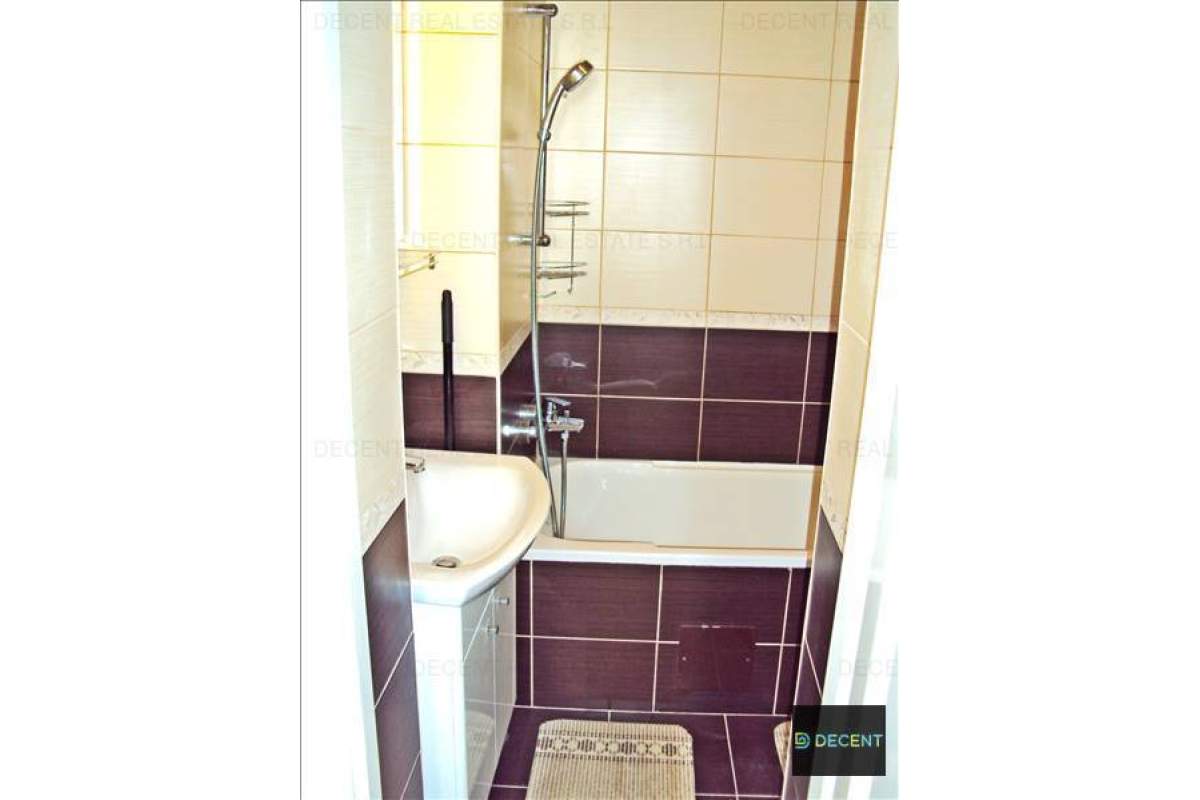Apartament 3 camere, Centrul Istoric, Brasov