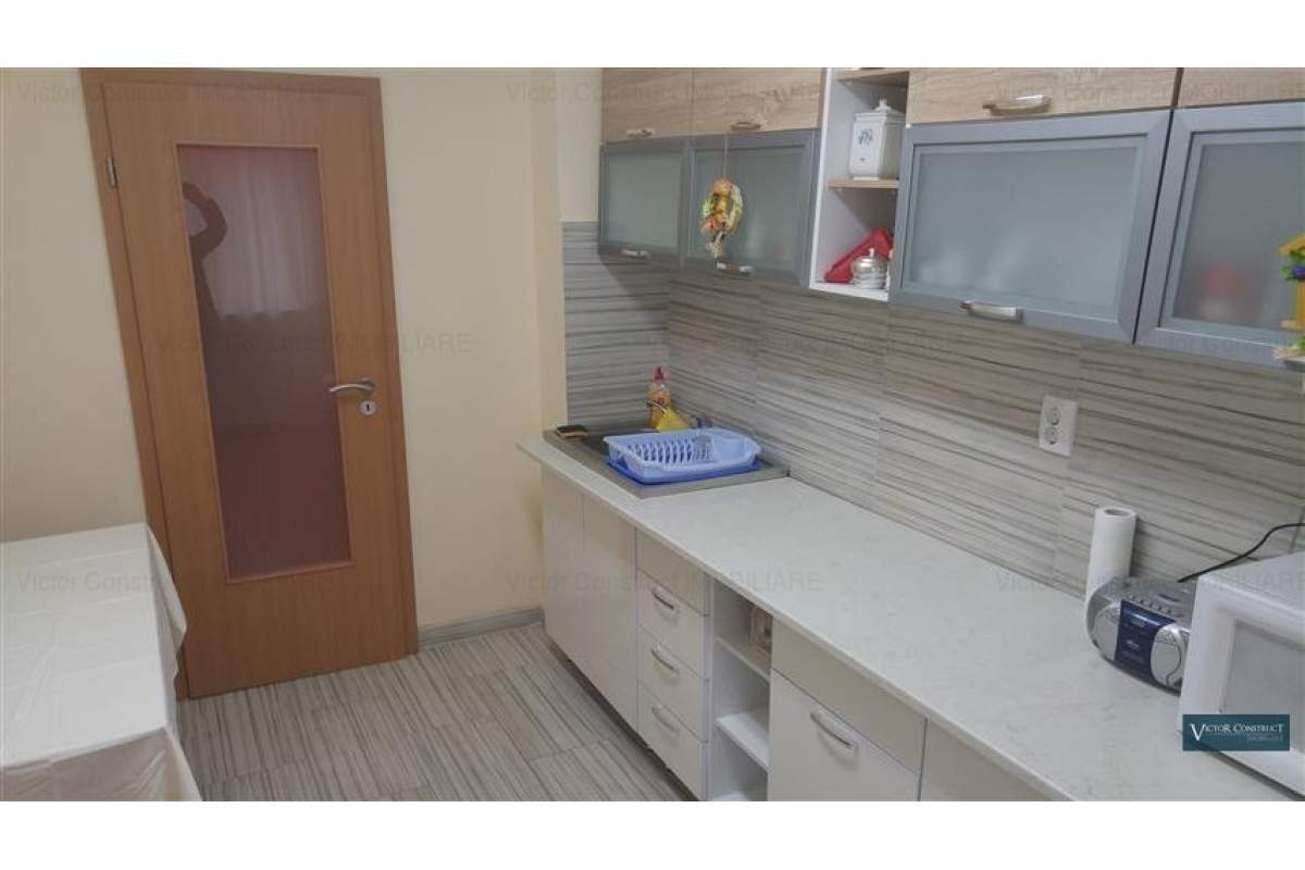  Apartament 3 camere Complex- Sala Olimpia