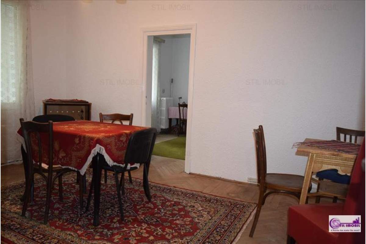  Apartament 3 camere Copou - Univ . Al I Cuza