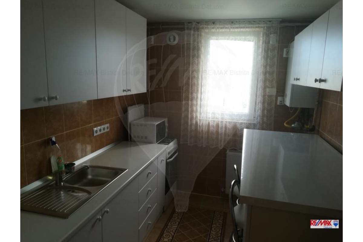  Apartament 3 camere de inchiriat zona Decebal