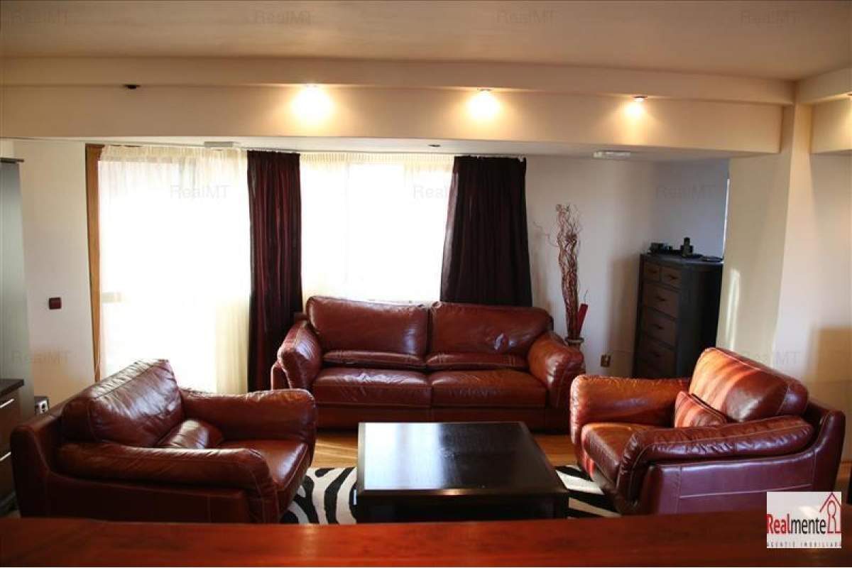 Apartament 3 camere de lux, zona ultracentrala