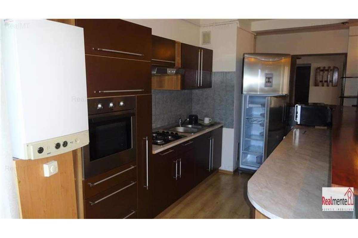 Apartament 3 camere de lux, zona ultracentrala