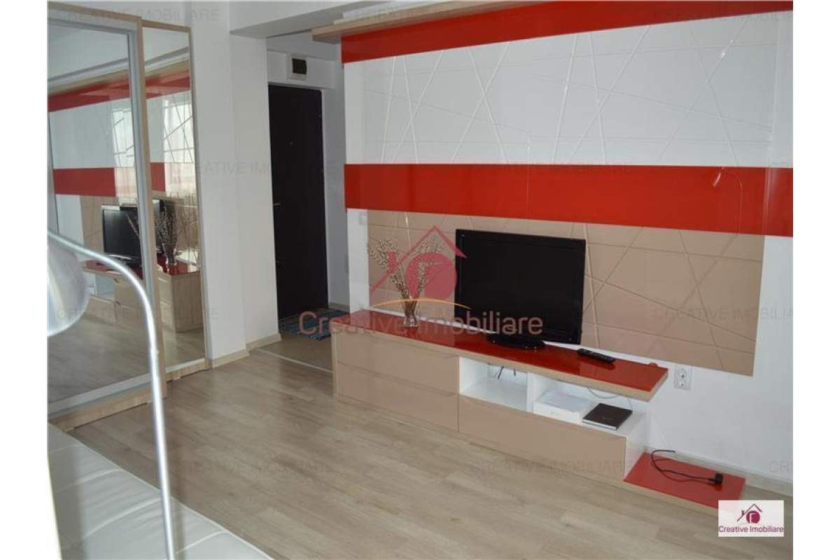  Apartament 3 camere decomandat, Tatarasi-Piata Chirila