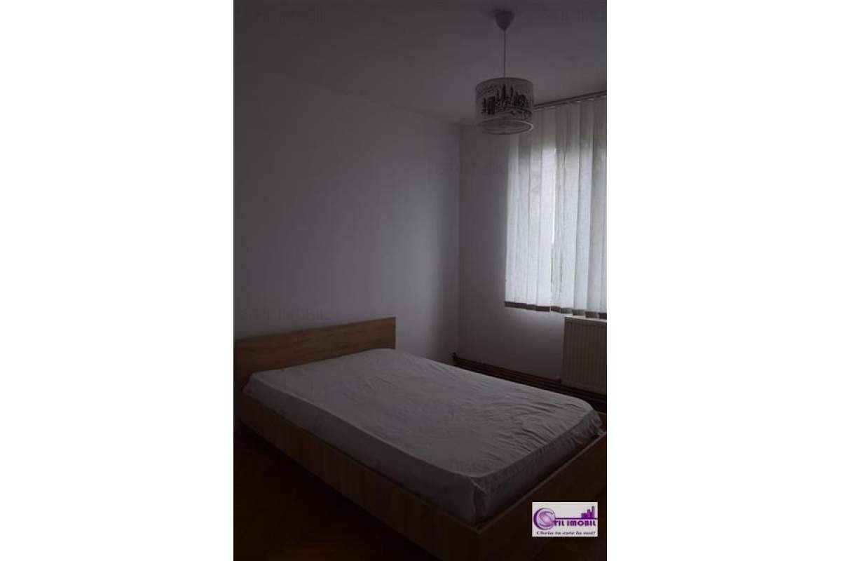  Apartament 3 camere decomandat Tatarasi