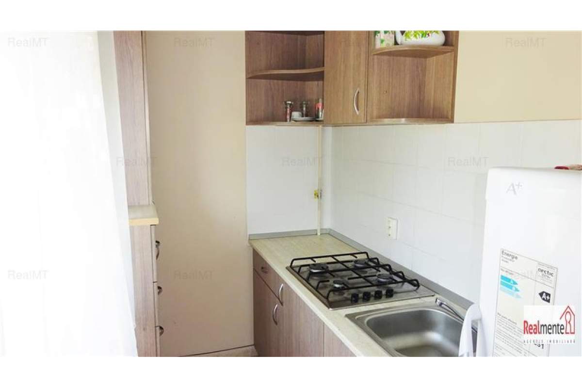  Apartament 3 camere, etaj 1, bloc nou