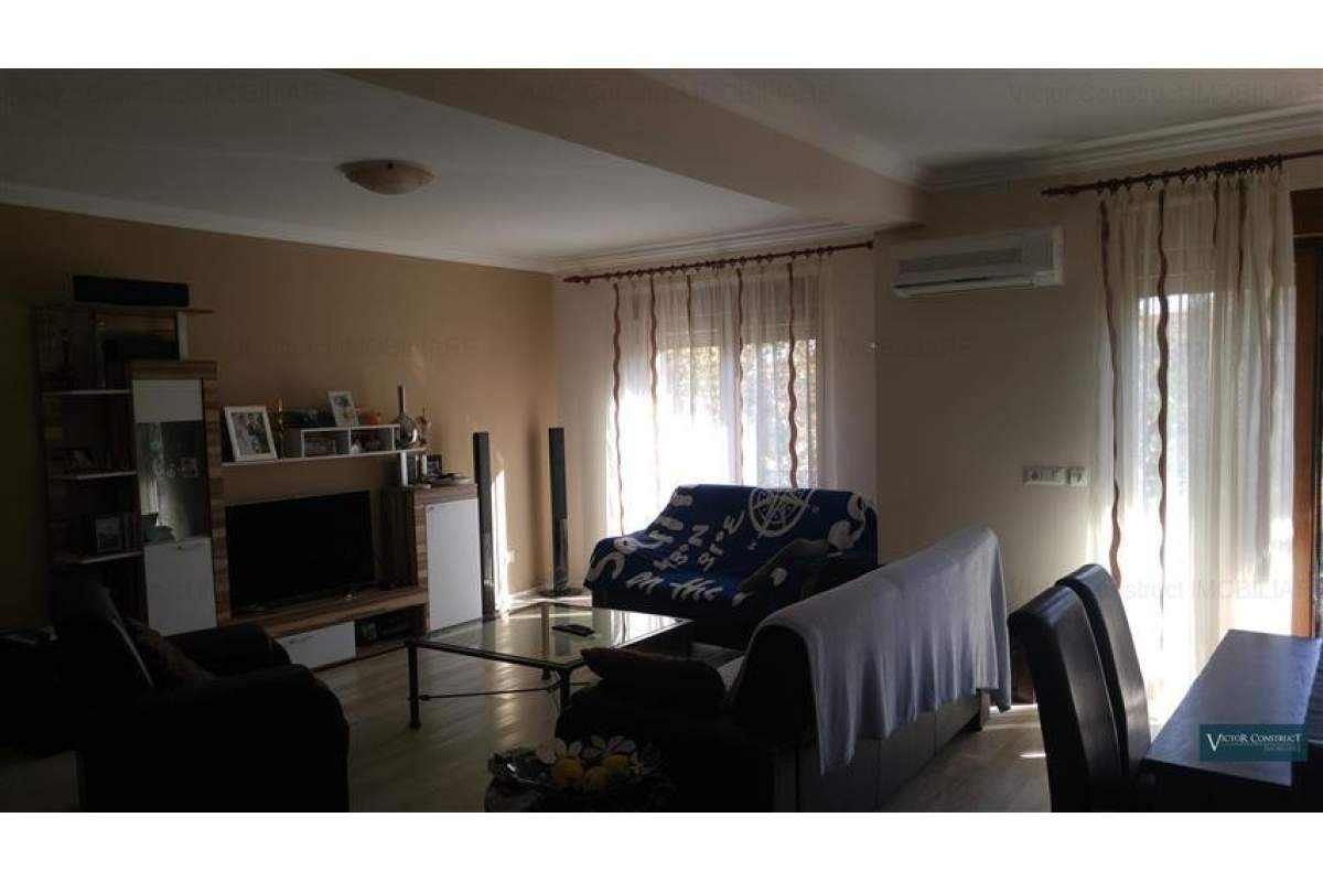  Apartament 3 camere langa MALL