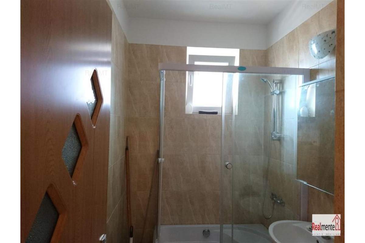  Apartament 3 camere mobilat bloc nou