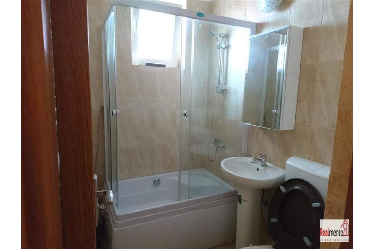  Apartament 3 camere mobilat bloc nou