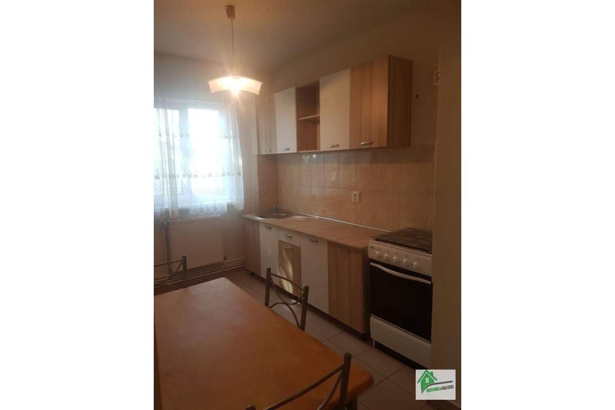 Apartament 3 camere mobilat si utilat