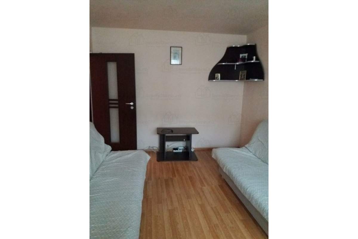  Apartament 3 camere , Rogerius