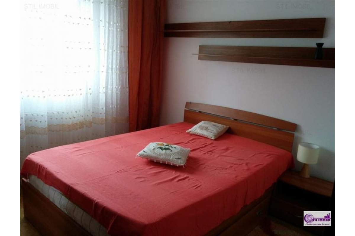  Apartament 3 camere, zona Dacia