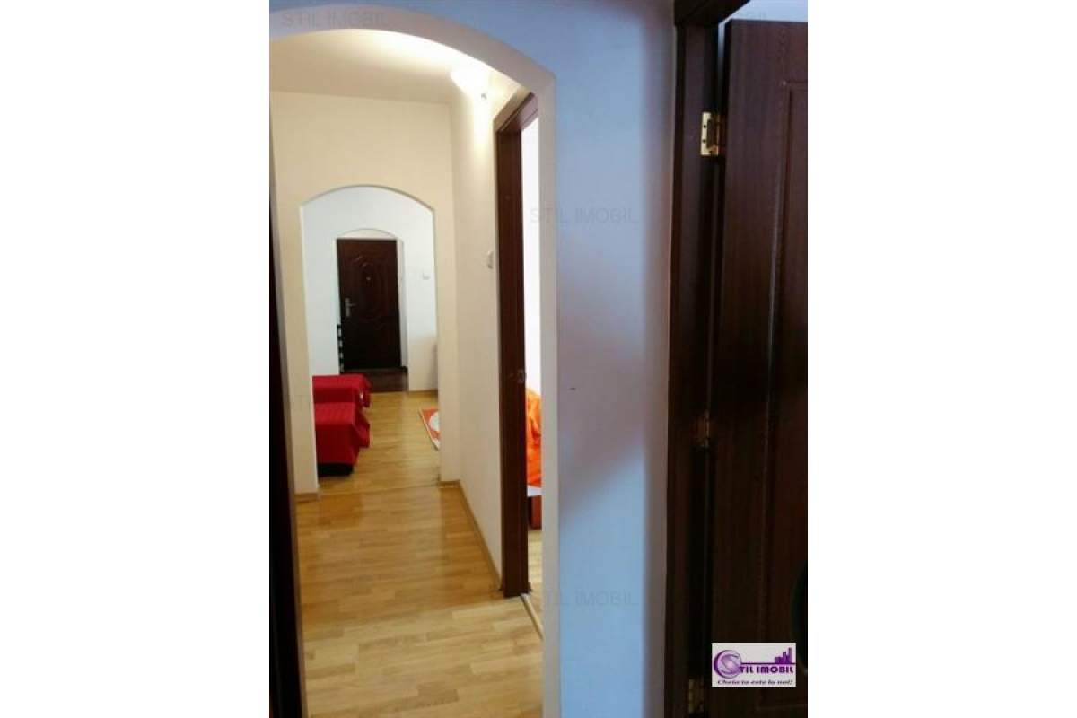  Apartament 3 camere, zona Dacia