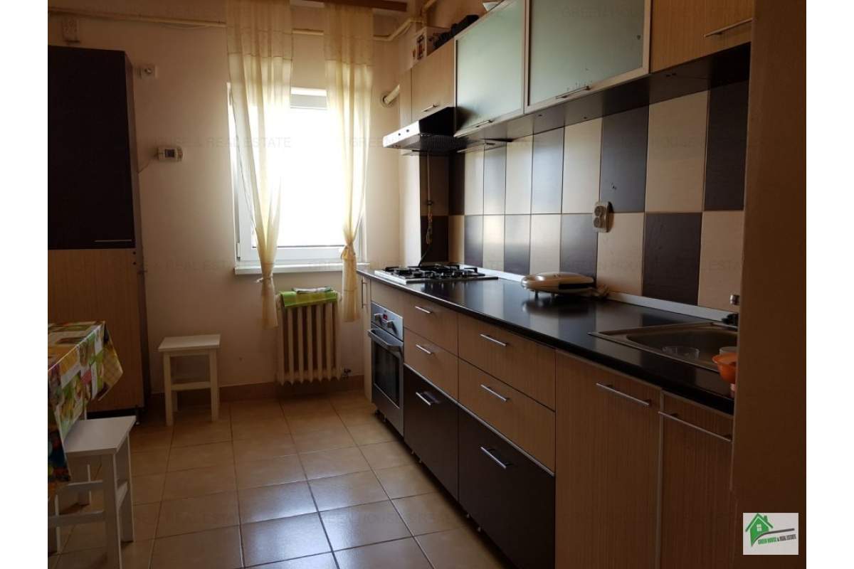  Apartament 3 camere zona Decebal mobilat si utilat