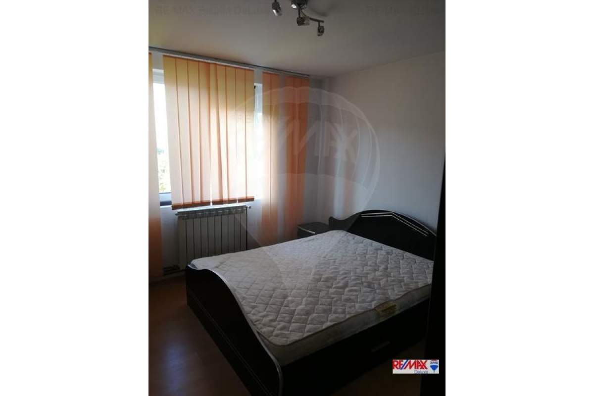  Apartament 3 camere zona Decebal