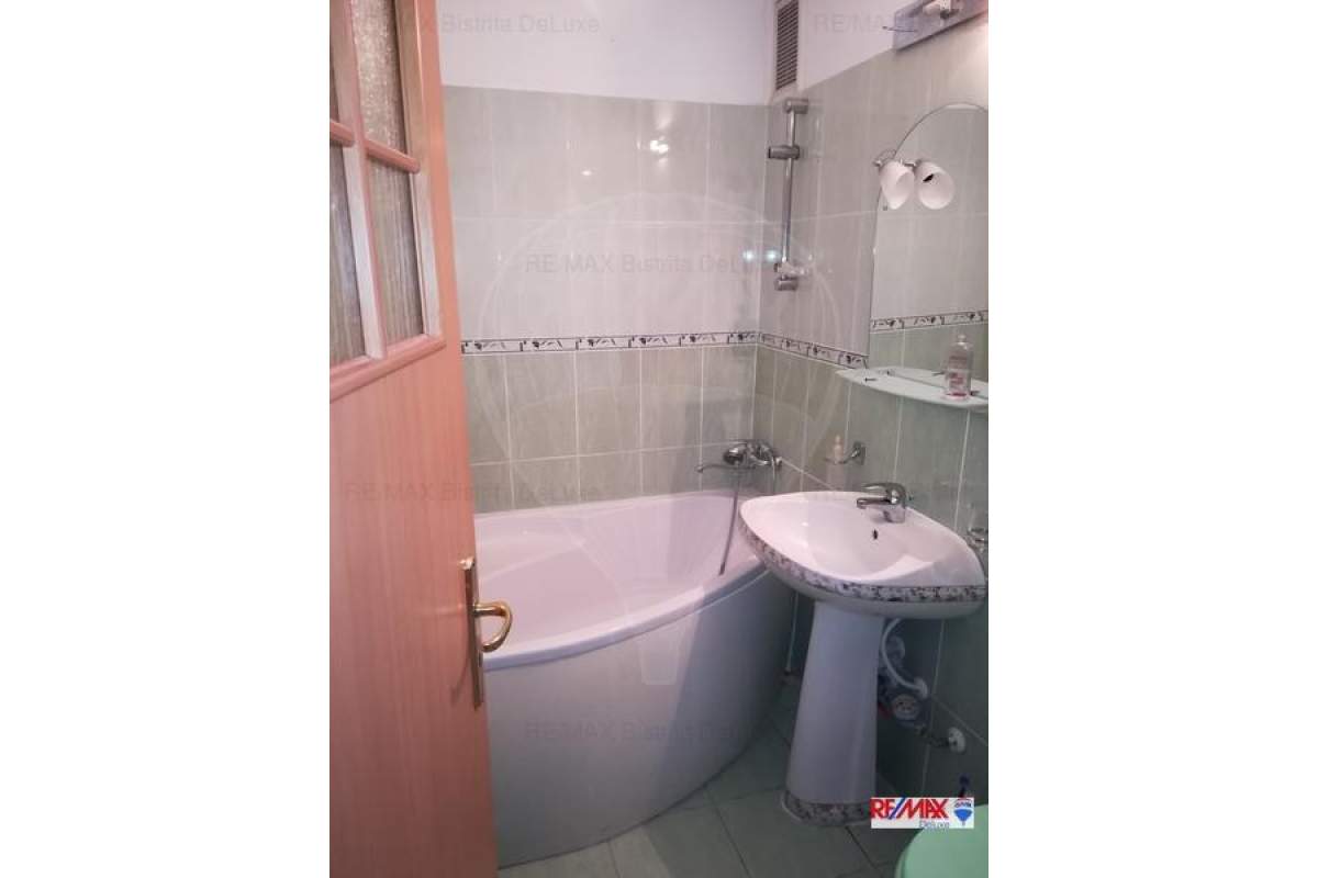  Apartament 3 camere zona Decebal