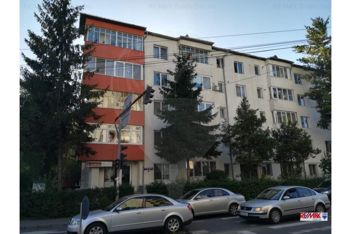  Apartament 3 camere zona Decebal