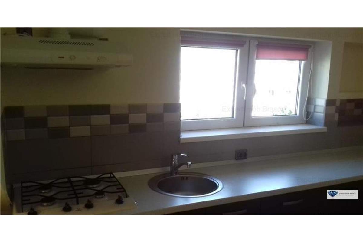 Apartament 3 camere zona Racadau