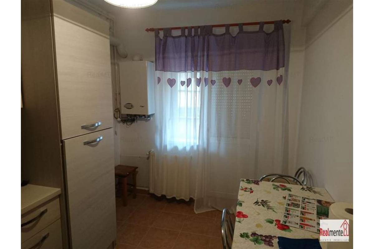  Apartament 3 camere