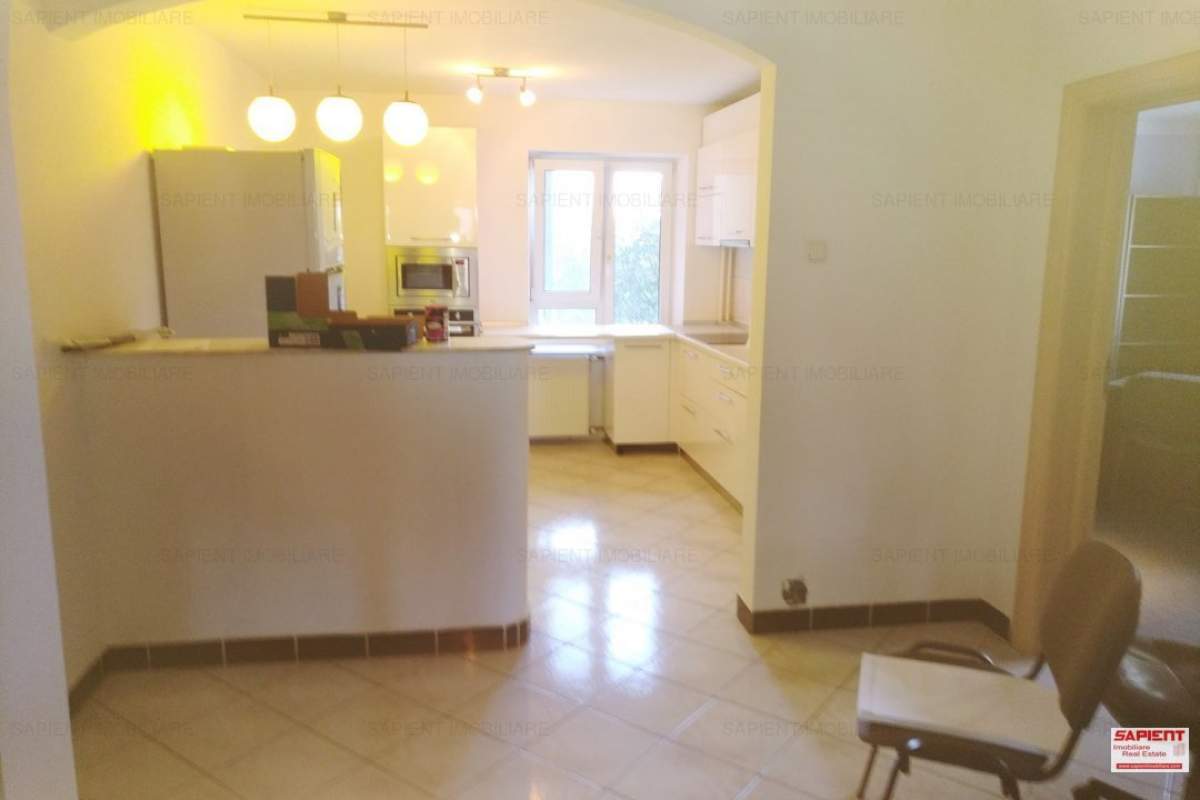  Apartament 4 camere, Calea Aradului