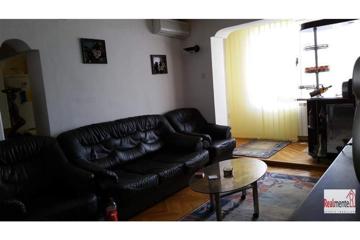  Apartament 4 camere, Caroline