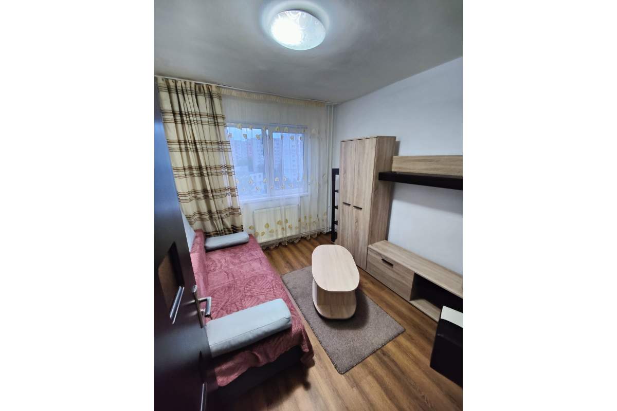 Apartament 4 camere decomandat Cluj