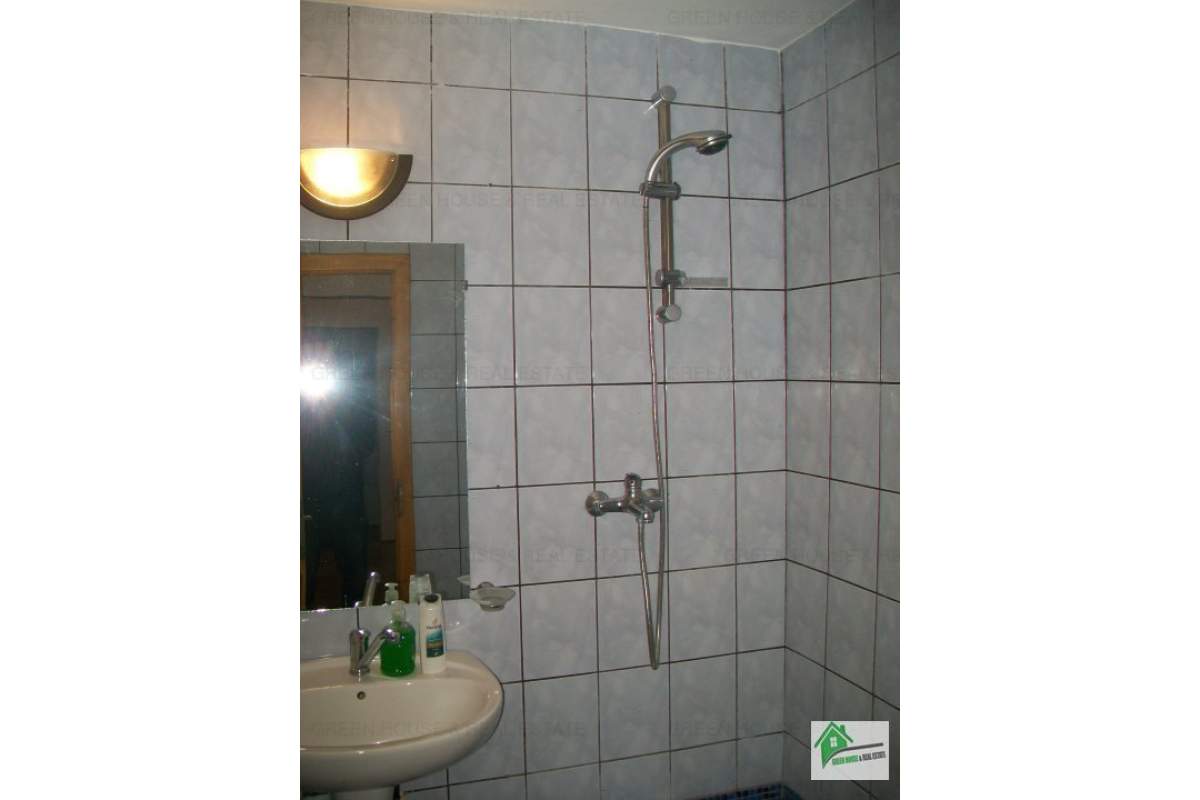  Apartament 4 camere ,ultracentral Deva,etaj 2